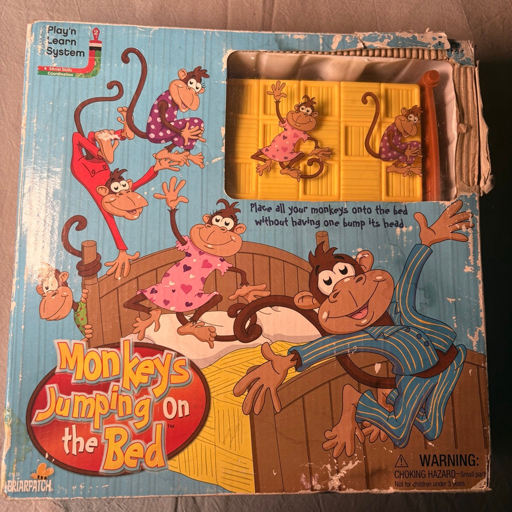 Briarpatch Monkeys Jumping On The‎ Bed Board Game One Size Blue Yellow